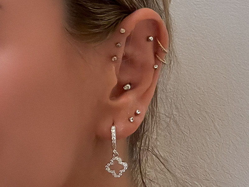 GK Aesthetics Kosmetikinstitut Essen Ruettenscheid Piercings Ohr